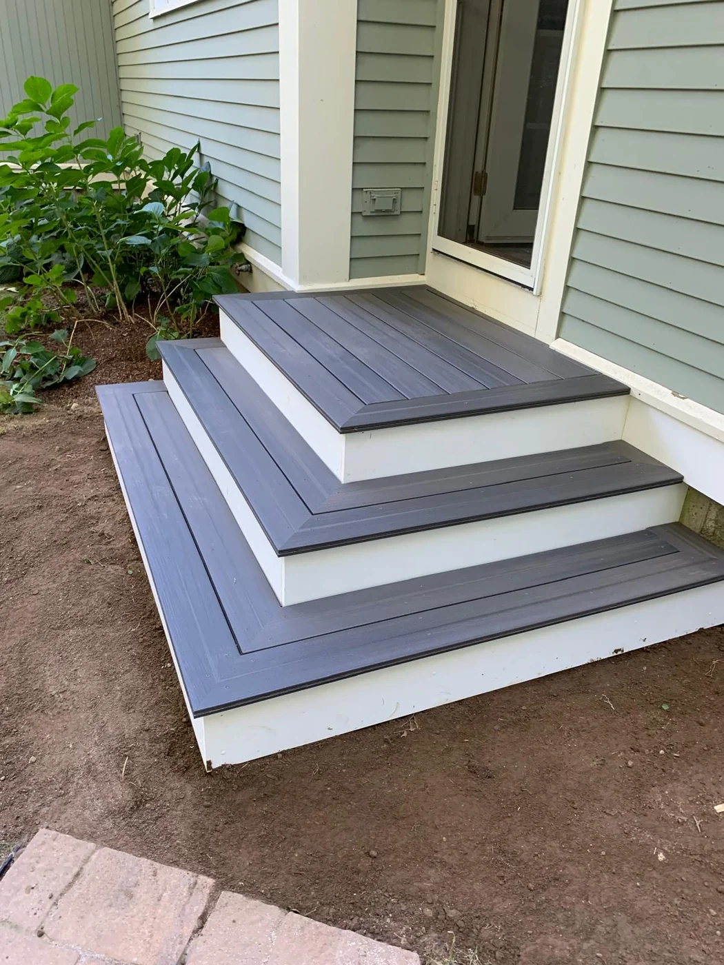 Finished deck project photo 14 by Craftsman Home Improvement Inc.