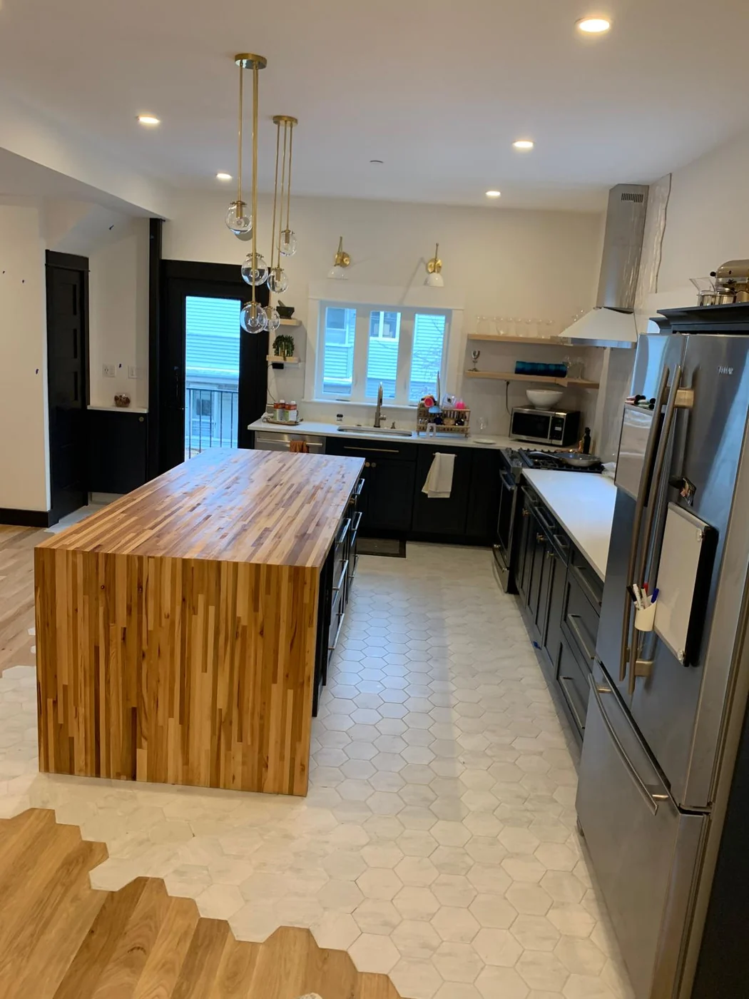 Finished kitchen project photo 2 by Craftsman Home Improvement Inc.